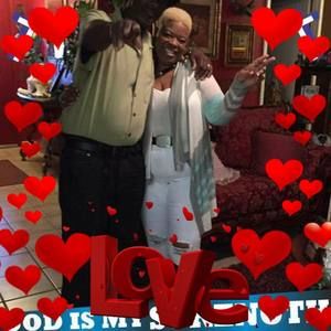 Meet your Posher, Regina